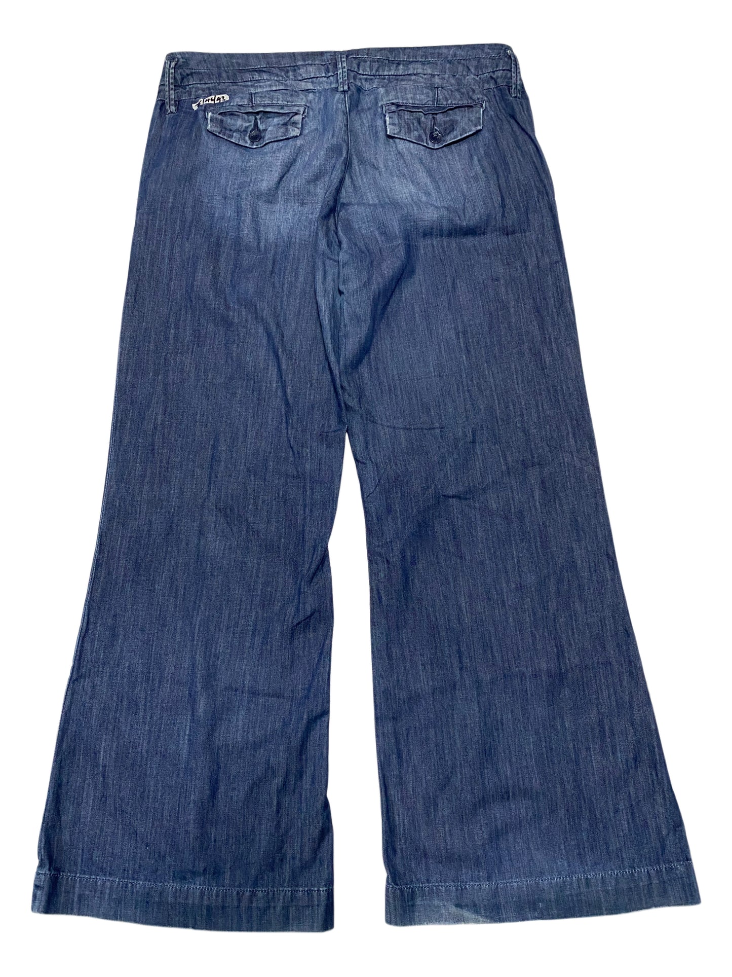 AMERICAN EAGLE W38 H46 L43