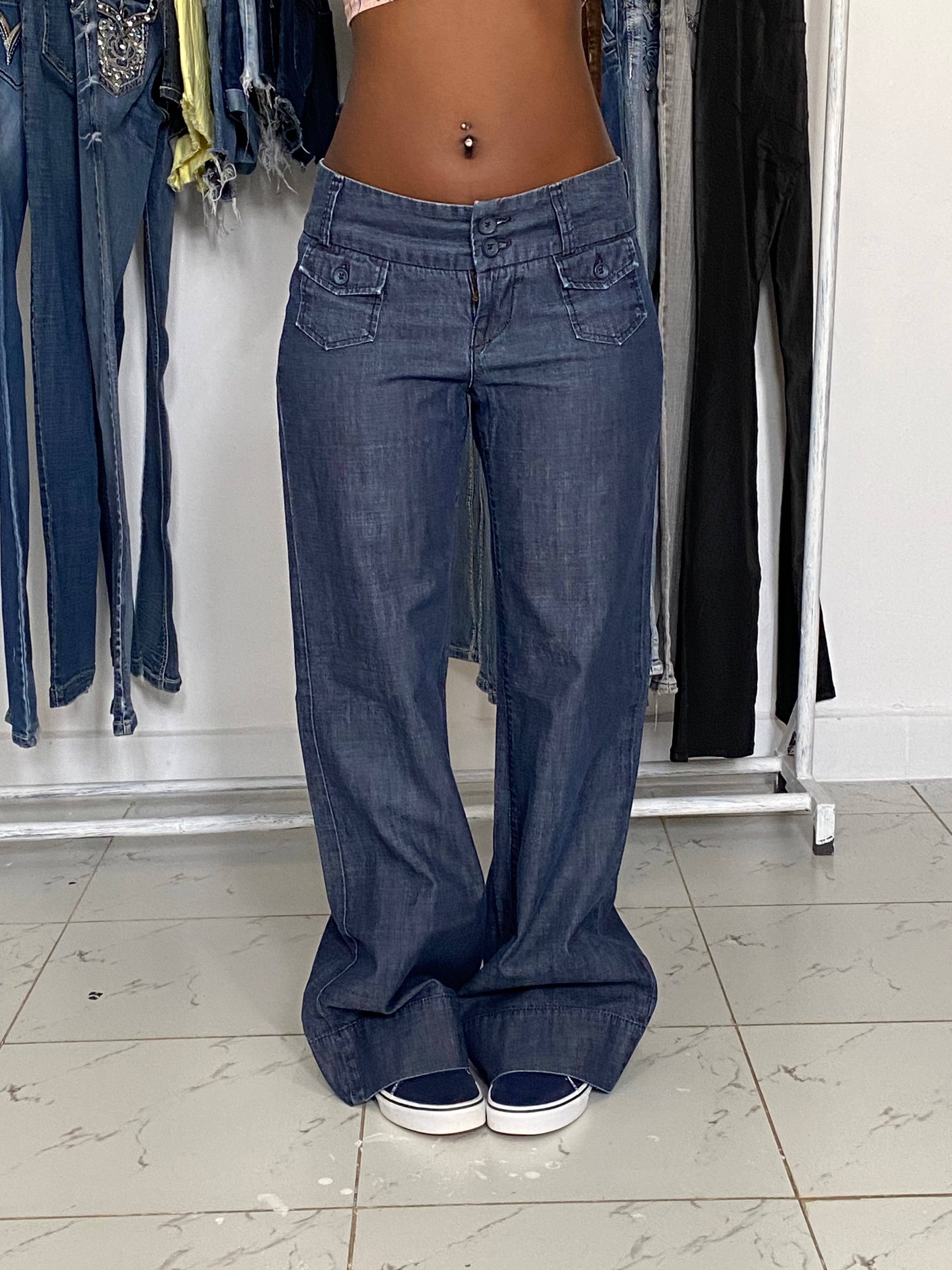 Lucky Brand W28 H 38 L 39