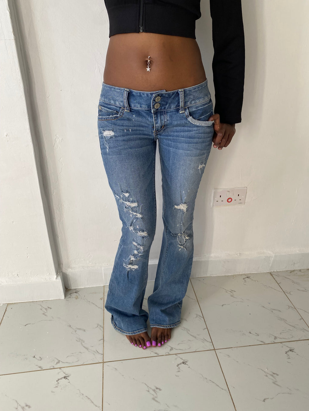 American Eagle W28 H36 L38