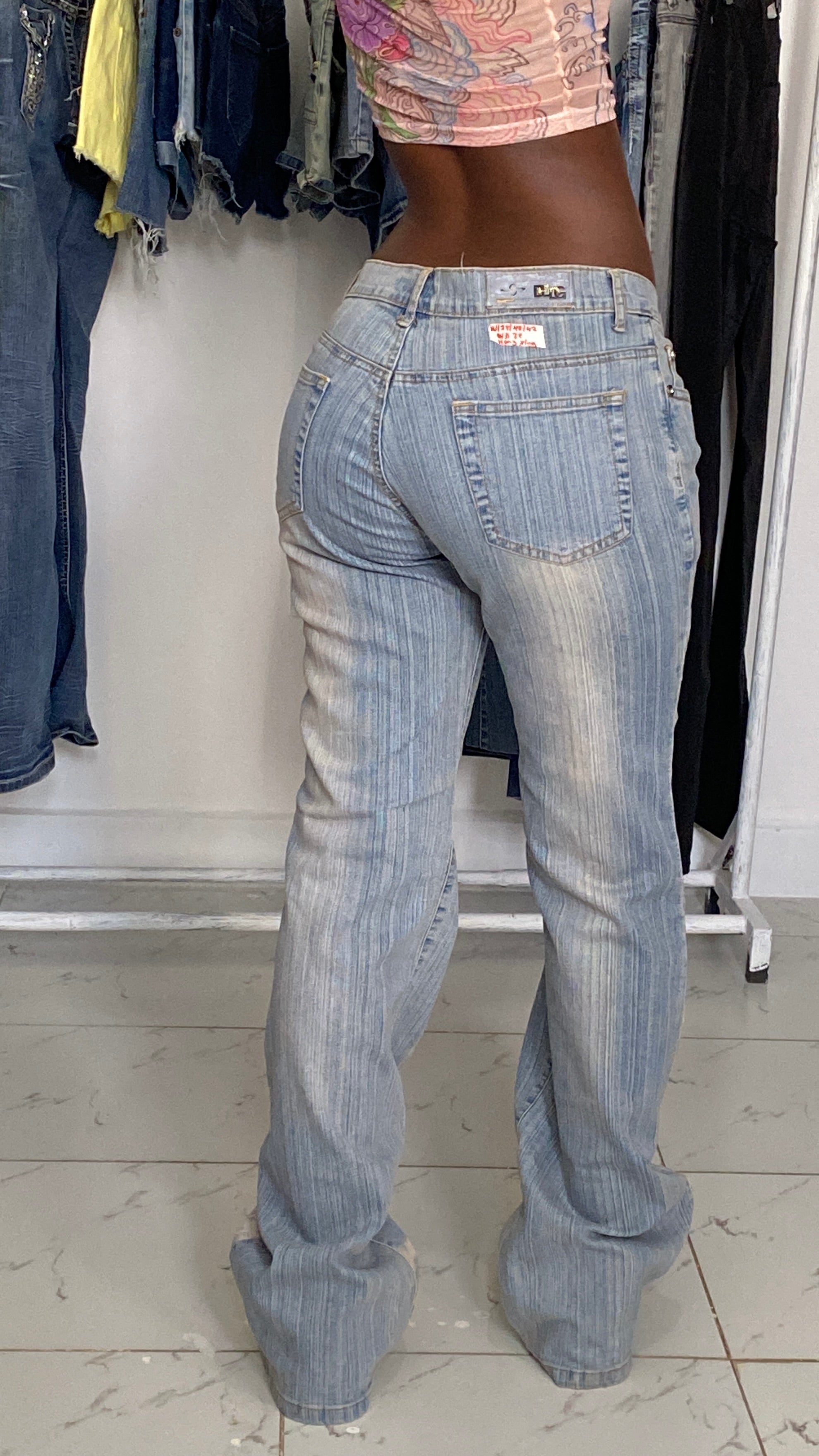 Hong Xing W28 H40 L42