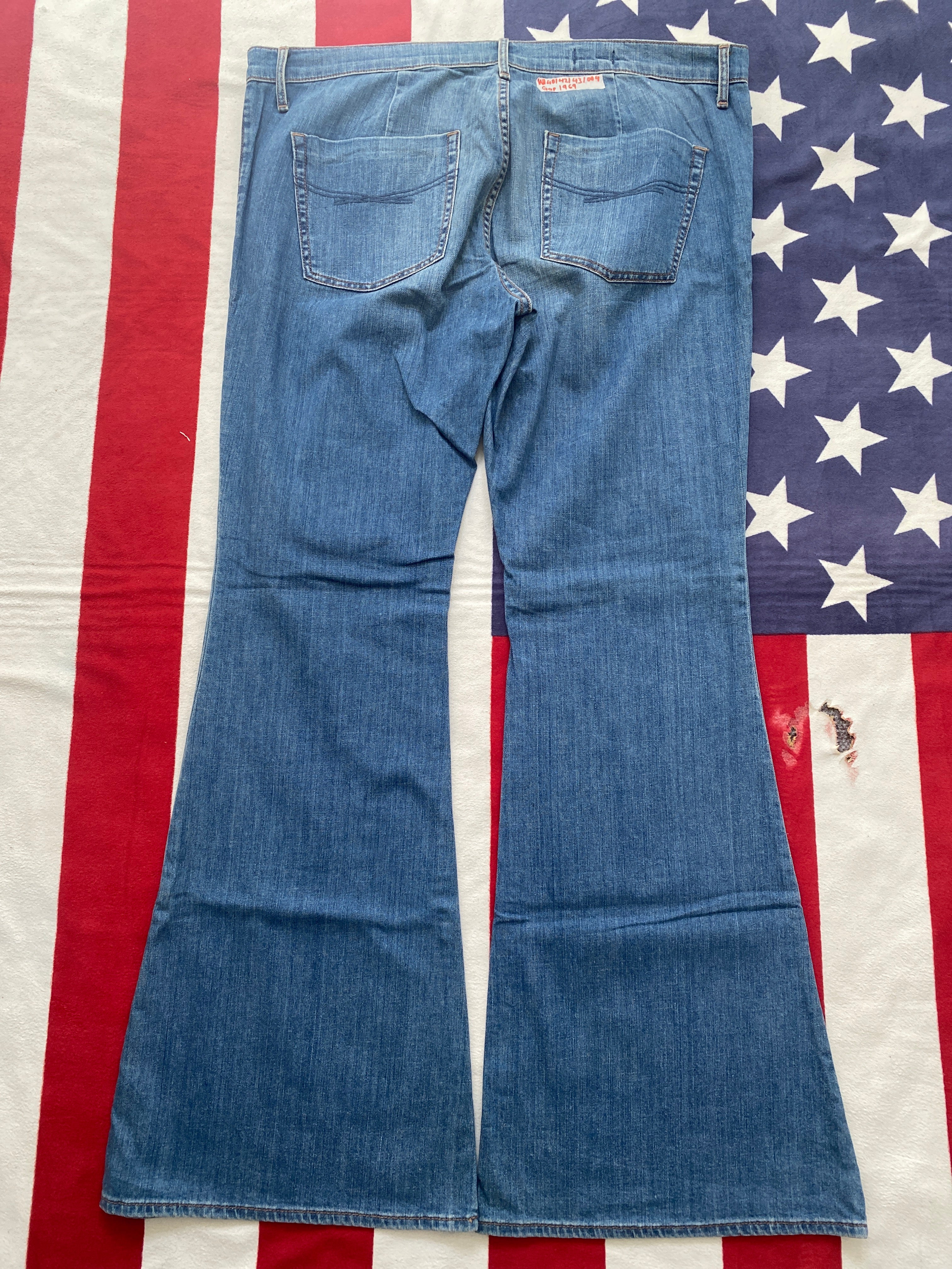 Gap 1969 W40 H42 L43