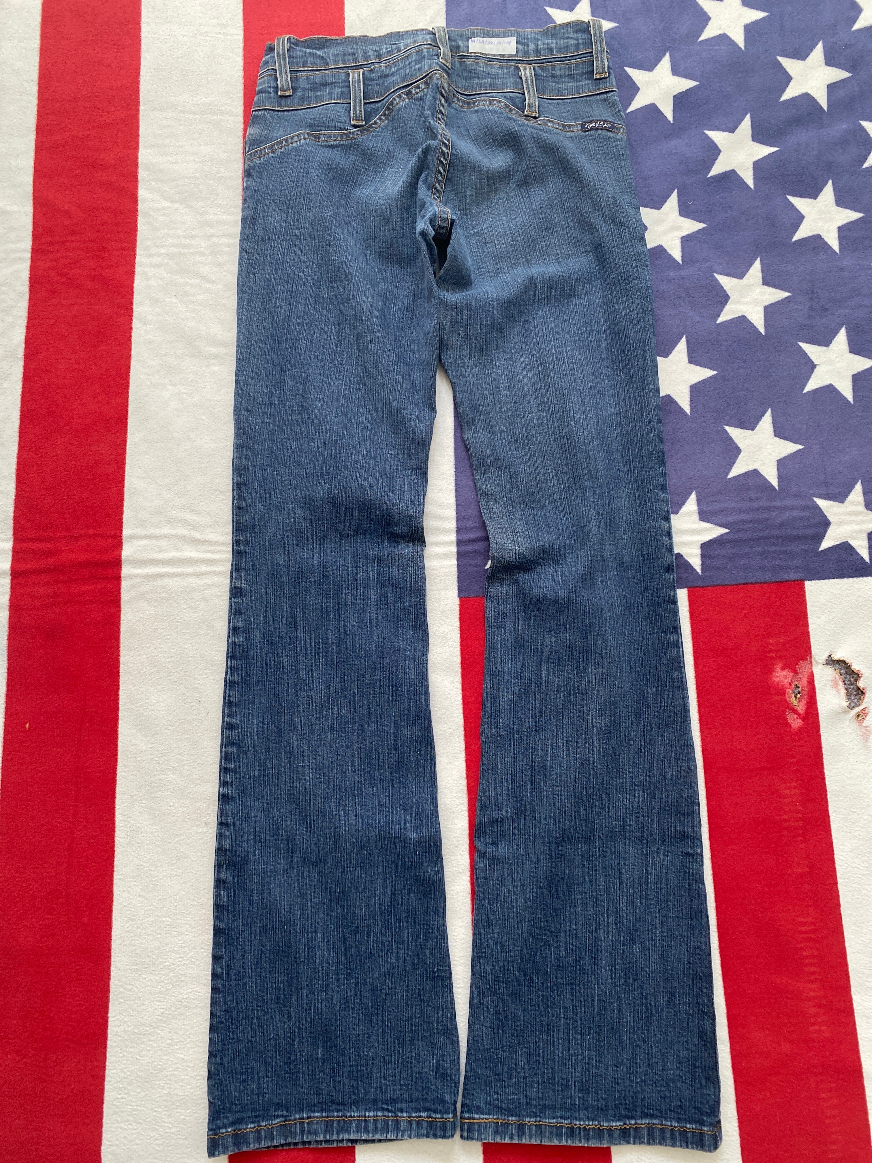 Just U.S.A W24 H34 L39