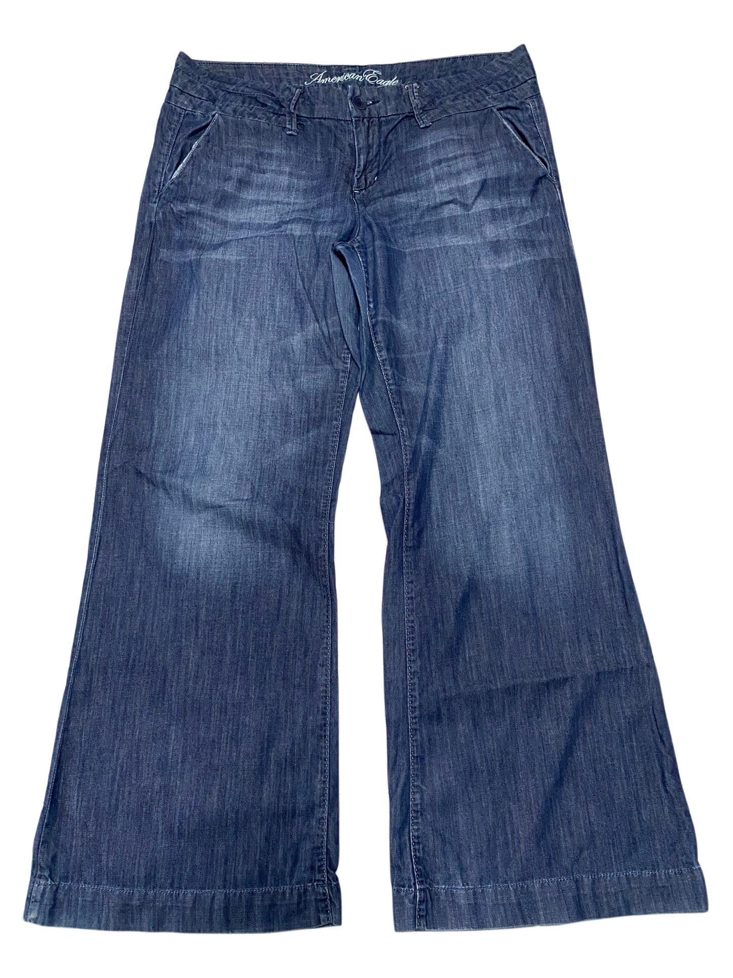 AMERICAN EAGLE W38 H46 L43