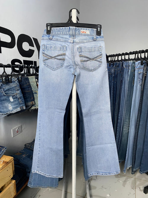 Aeropostale W24 H30 L35