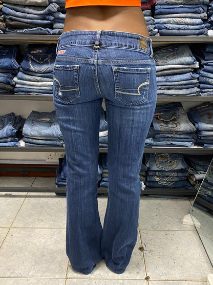 American Eagle W28 H36 L41