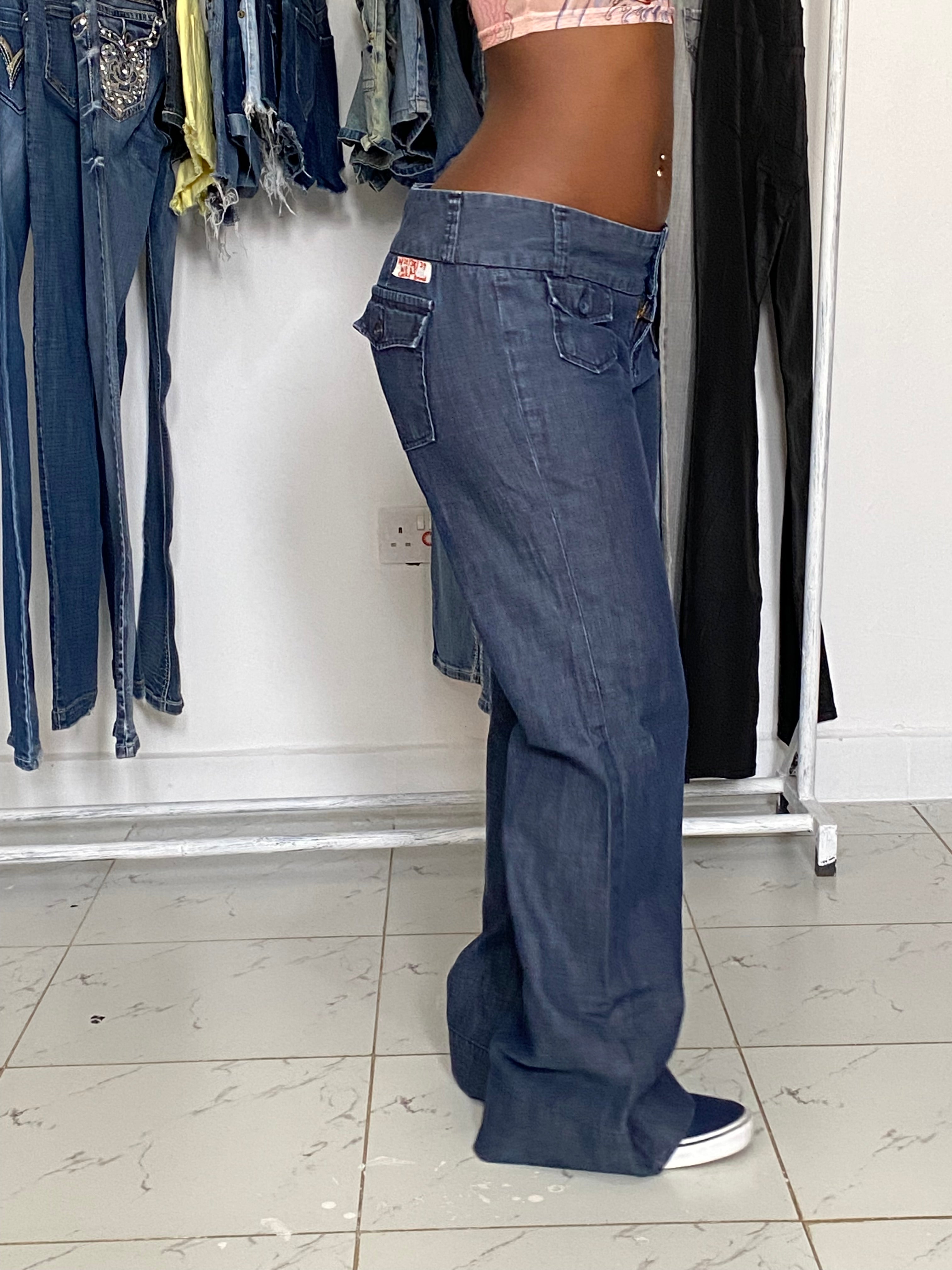 Lucky Brand W28 H 38 L 39