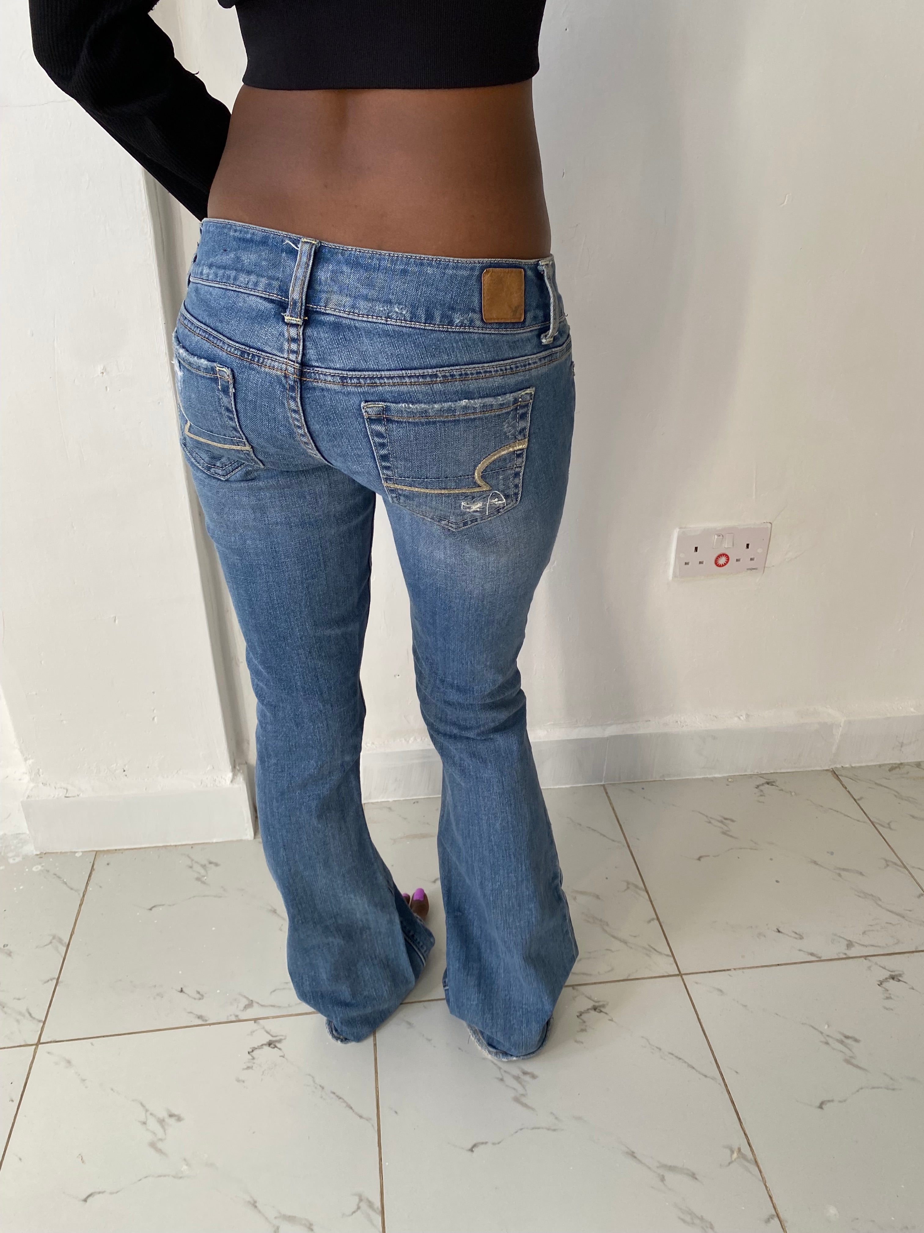 American Eagle W28 H36 L38