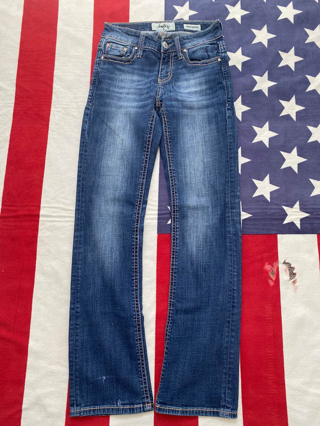 Day Trip W24 H34 L40