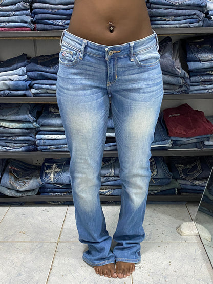 Hollister W30 H38 L41