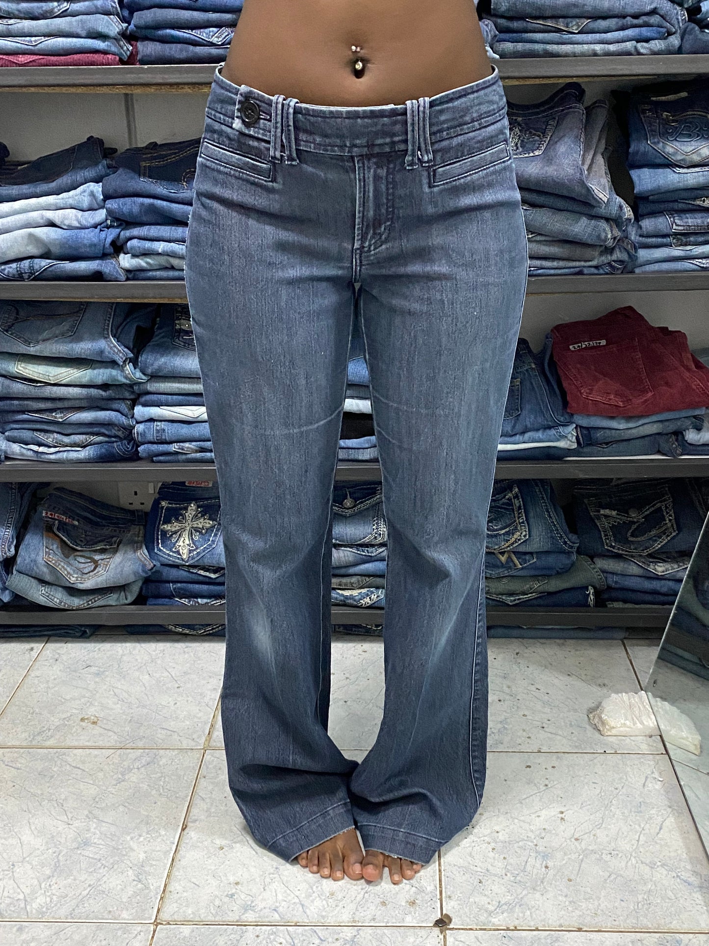 BANANA REPUBLIC  W30 H40 L40