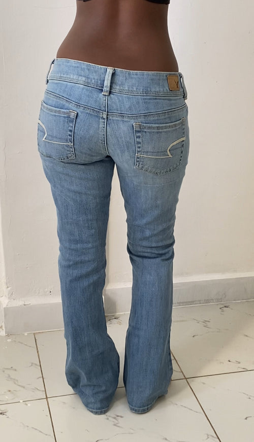 American Eagle W28 H36 L38