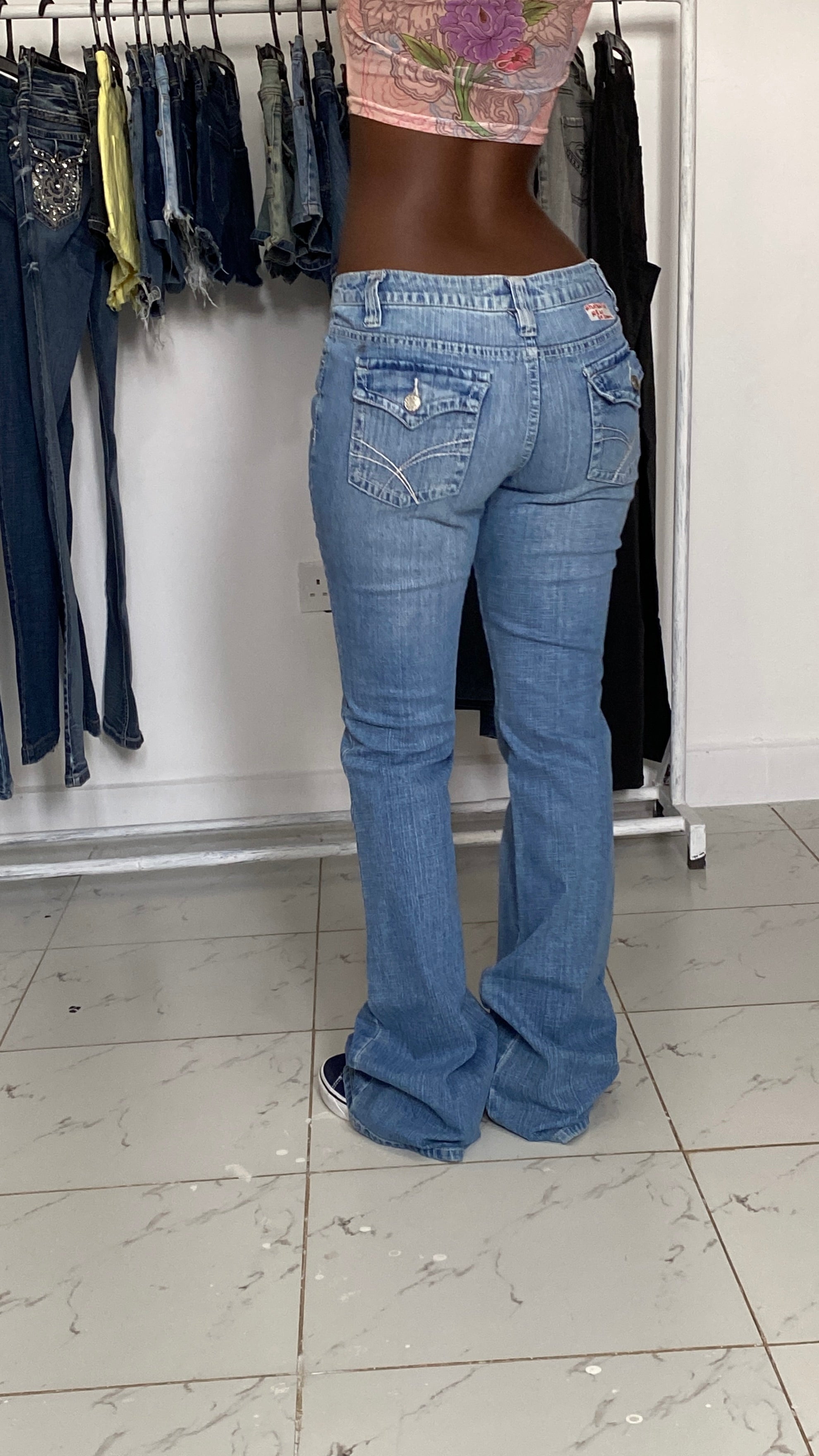 SO Jeans  W 28 H 36 L 41