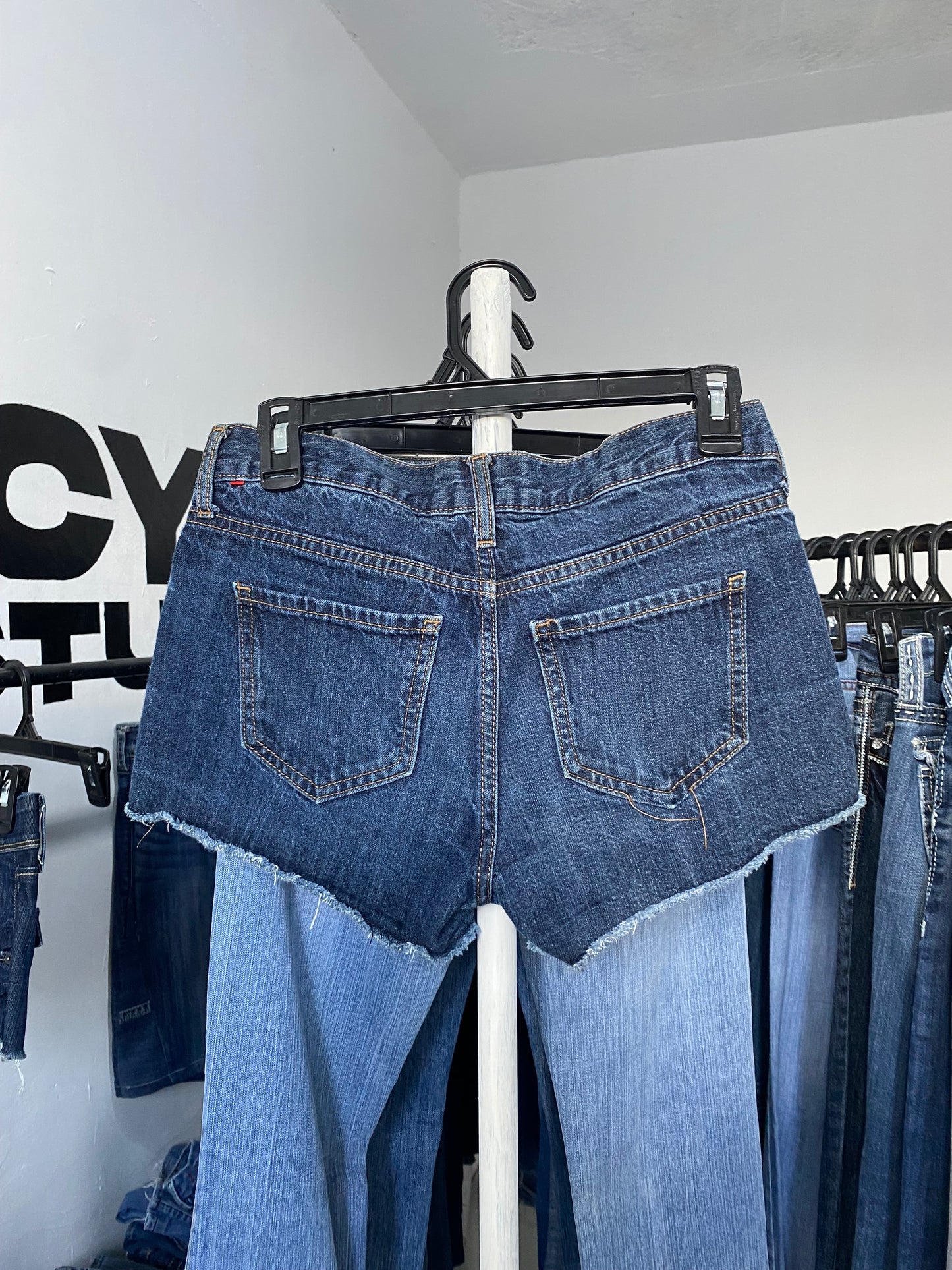 Old Navy W27/28 H36