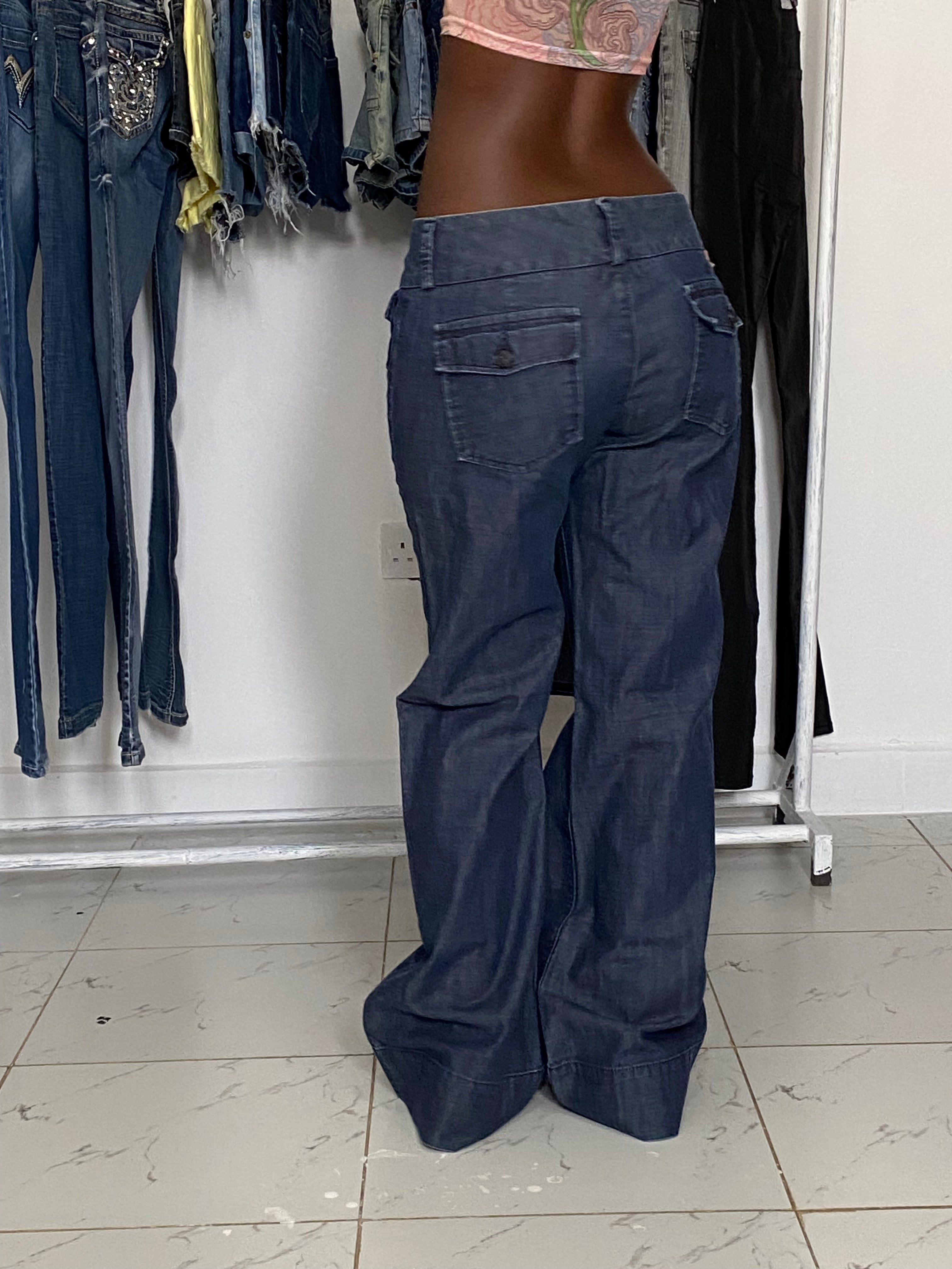 Lucky Brand W28 H 38 L 39