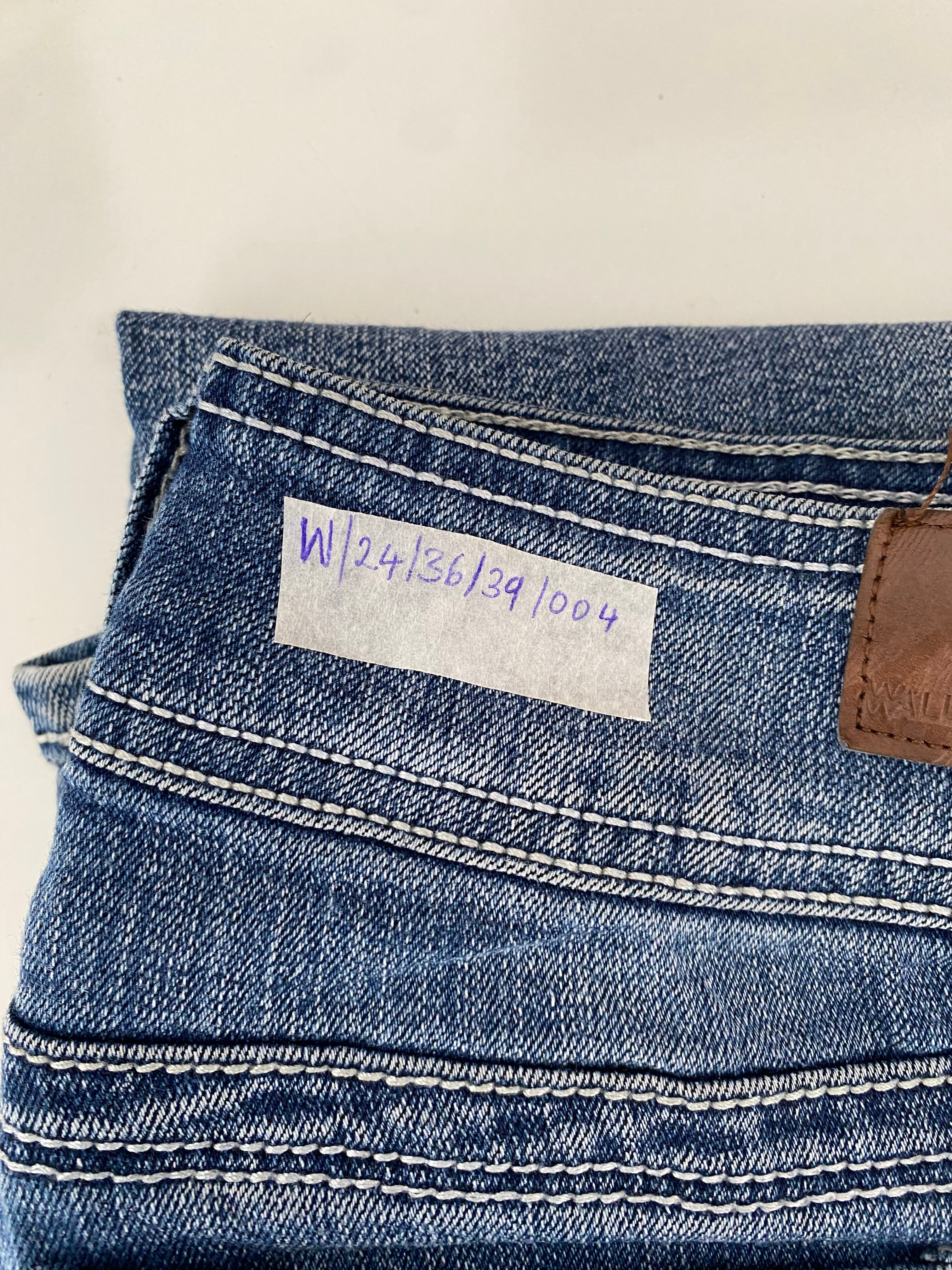 Wallflower W24/36/39