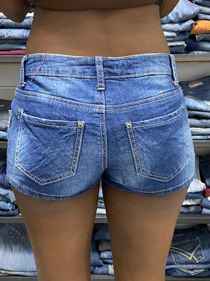 Hippie Laundry W28 H36