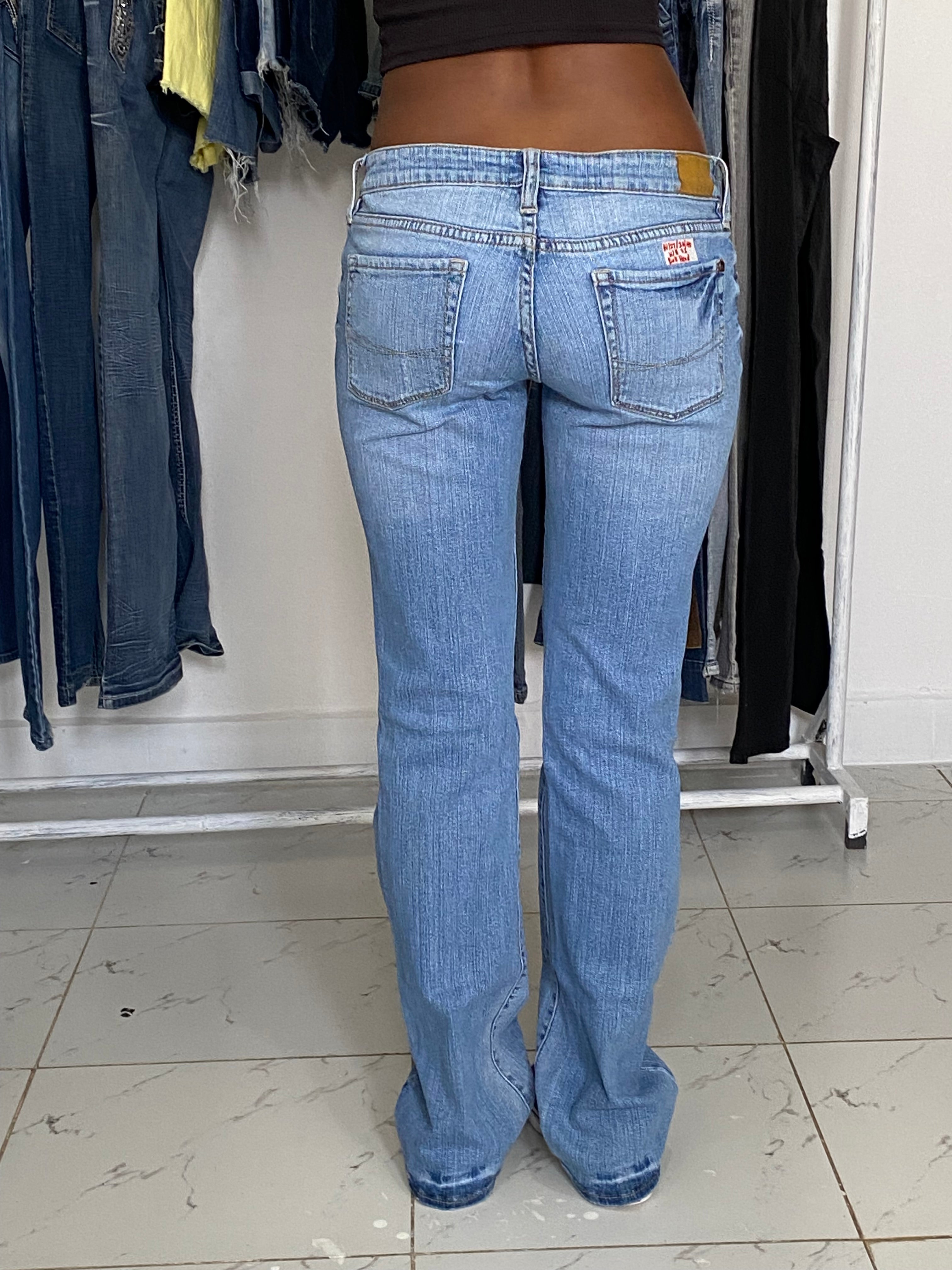 Bull Head  W28 H36 L40