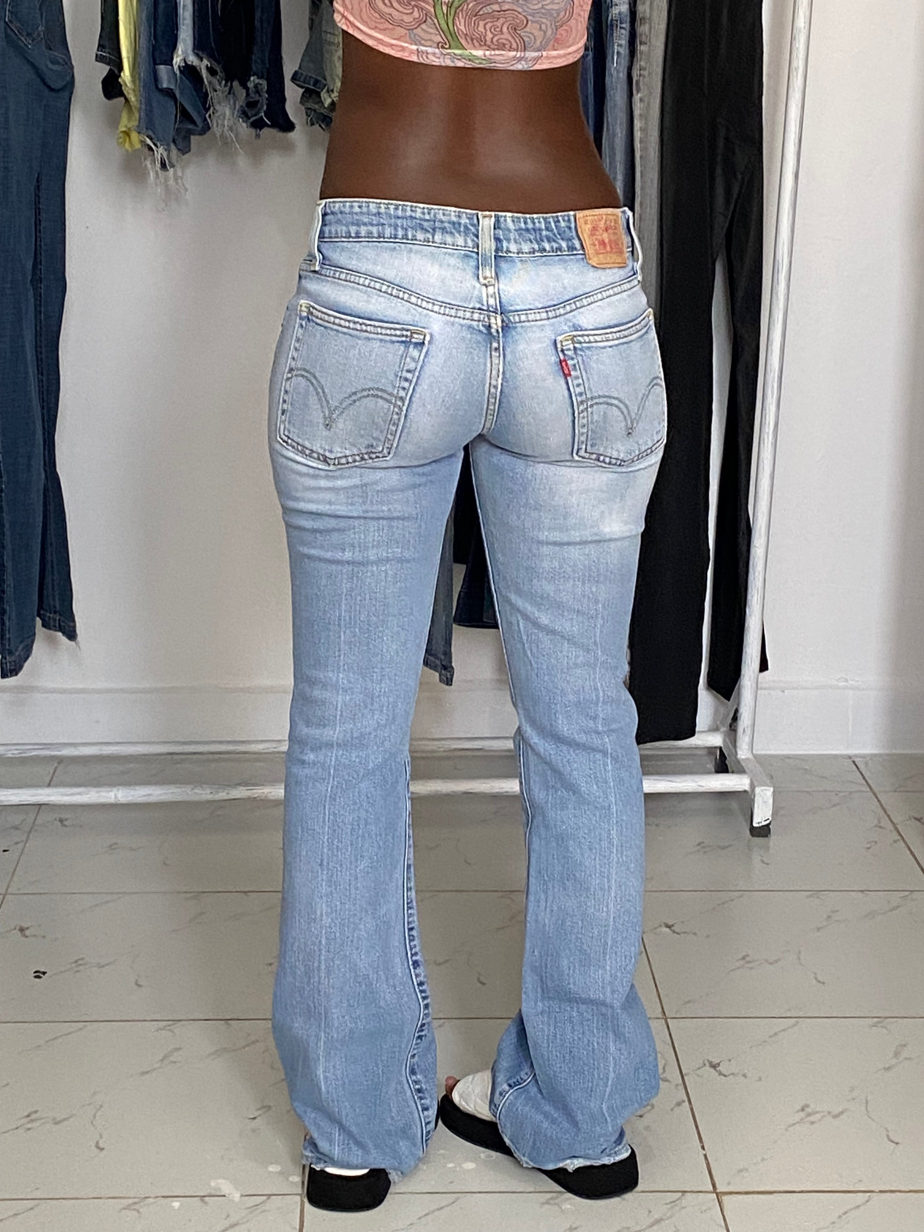 Levi Strauss W28 H36 L40