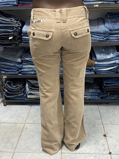 Ann Taylor W28 H40 L39