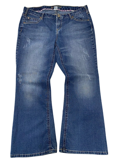 MAURICES  W38 H48 L40